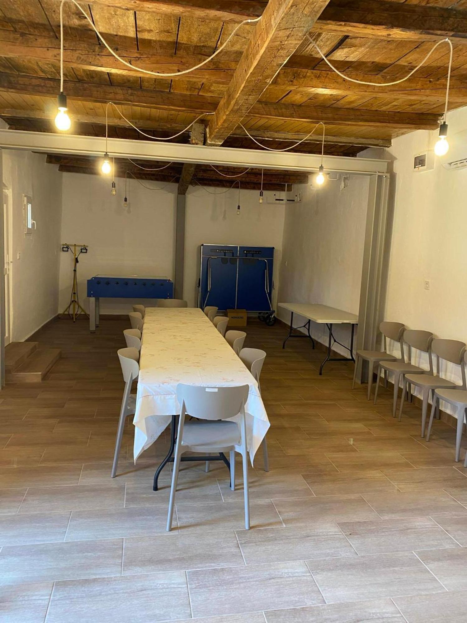 Almosdi Topart Vendeghaz Εξωτερικό φωτογραφία